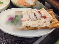 -得意咚瓜·顺德鱼生·冬瓜火锅(深圳首店)