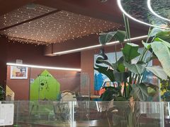 -Dragon Pizza•圆脸龙披萨·牛排餐厅