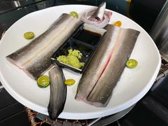鲜活鳗鱼-奉座泥炉烤肉·活鳗·稻草黄油鸡(龙美店)