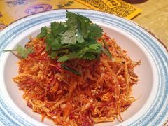 -喝丢一只鞋海鲜烧烤·海肠捞饭(东关街店)