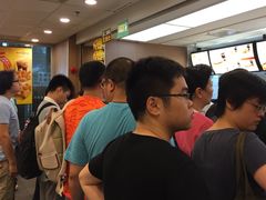 -麦当劳(轻轨曹杨路店)