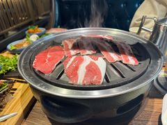 -明洞阿姨·韩式酱蟹烤肉·创意料理(三元桥店)