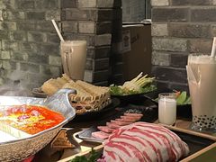 -湊湊火锅·茶憩(杭州湖滨银泰in77店)