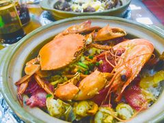 海鲜腊味煲仔饭-崖口煲仔饭