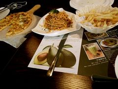 -酷公社·榴莲披萨(太原街店)