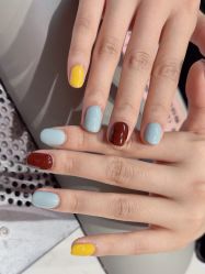 -丽心自助美甲美睫