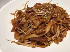 干炒牛河-千日贺茶餐厅(开发区安盛店)