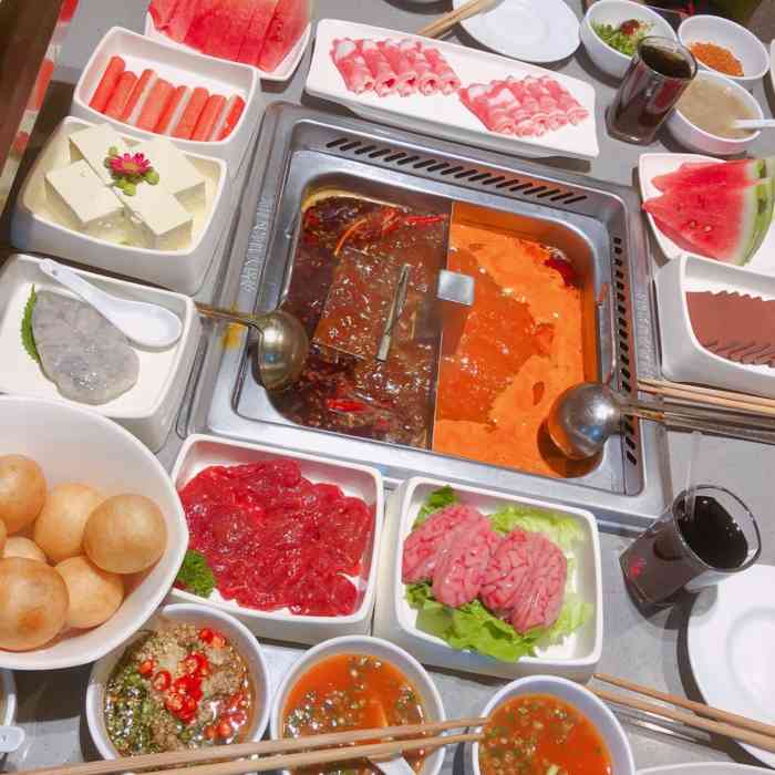 海底捞让我从不失忘的友谊阳光城店在这个特殊的日子先祝大家04节日