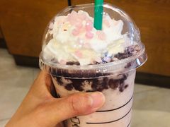 -Starbucks Central Chidlom