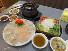 -官塘陈记鱼生·潮汕砂锅粥·牛肉火锅(潮枫路总店)