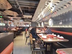 -胖哥俩肉蟹煲(上海悦荟广场店)