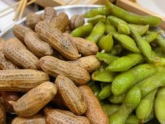 -山野的朋友露营炭火烤肉