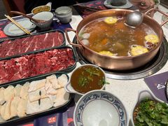 -牛村来人潮汕牛肉火锅(西单店)