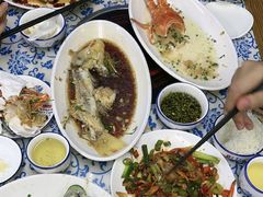 -范饭椰林川湘味海鲜·椰子鸡(三亚湾椰梦长廊店)