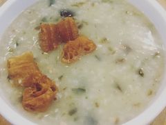 皮蛋瘦肉粥-台北楚楚园馅饼粥(虹桥南丰城店)