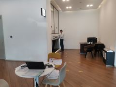 -北京宝诚宝马4S店