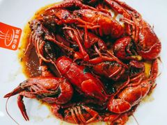 -许西美食一条街