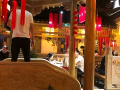 -大龙辣火锅·龙虾·烧烤(湖滨新天地店)