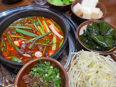 -黔有有贵州酸汤夺夺粉火锅(五味十字店)