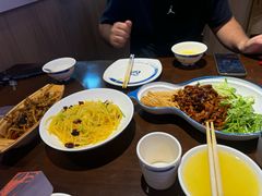 -满园烤鸭·春饼(丰科路万达店)