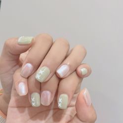 -花岐款式专研健康美甲沙龙