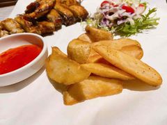 -JINNS锦时 steak&pizza(浸信会礼拜堂旧址店)