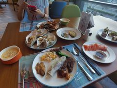 -济南香格里拉·咖啡泉自助餐厅