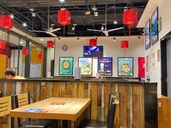 大堂-歪嘴香鸡公煲(大连佳兆业店)