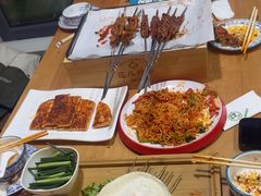 -花儿穆萨·烤肉餐厅(石马坪店)
