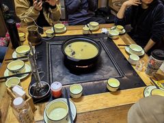 -有一锅·野生菌黑山羊腊排骨火锅(古城北门店)
