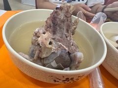 -周震馄饨