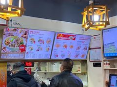 -熊大师牛羊粉(红谷凯旋店)