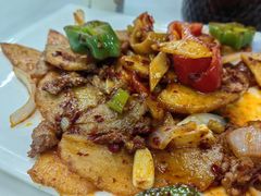 哈萨克土豆片-马旭土鸡焖花卷新疆菜大盘鸡·真域顺西域美食(天马大道店)