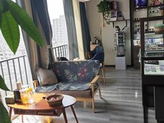 -视野联行眼镜蔡司·依视路官方授权店(顺城店)