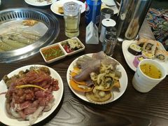 -海吃海喝海鲜烤肉餐厅
