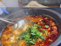 -灶知轩湘西石锅鱼(万佳广场店)