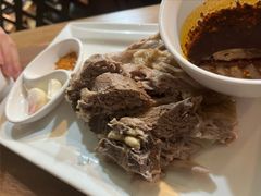 手抓羊肋-贯贯吉·清真餐厅(浙江中路店)