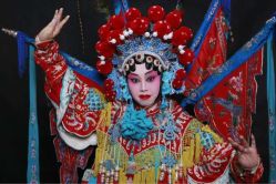 upload_pic-青堂瓦舍京剧摄影古戏楼拍摄基地(北京安徽会馆店)