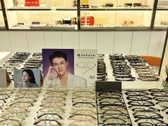 -潘多拉眼镜·蔡司依视路明月(潘家园店)