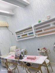 -赢韵美甲美睫瑞士净斑中心