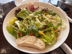 凯撒色拉-榖屋house of flour(张江首店)