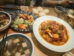 -金莹丸子汤清真(朝外SOHO店)