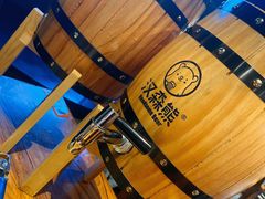 -汉森熊啤酒屋(雨耕山店)