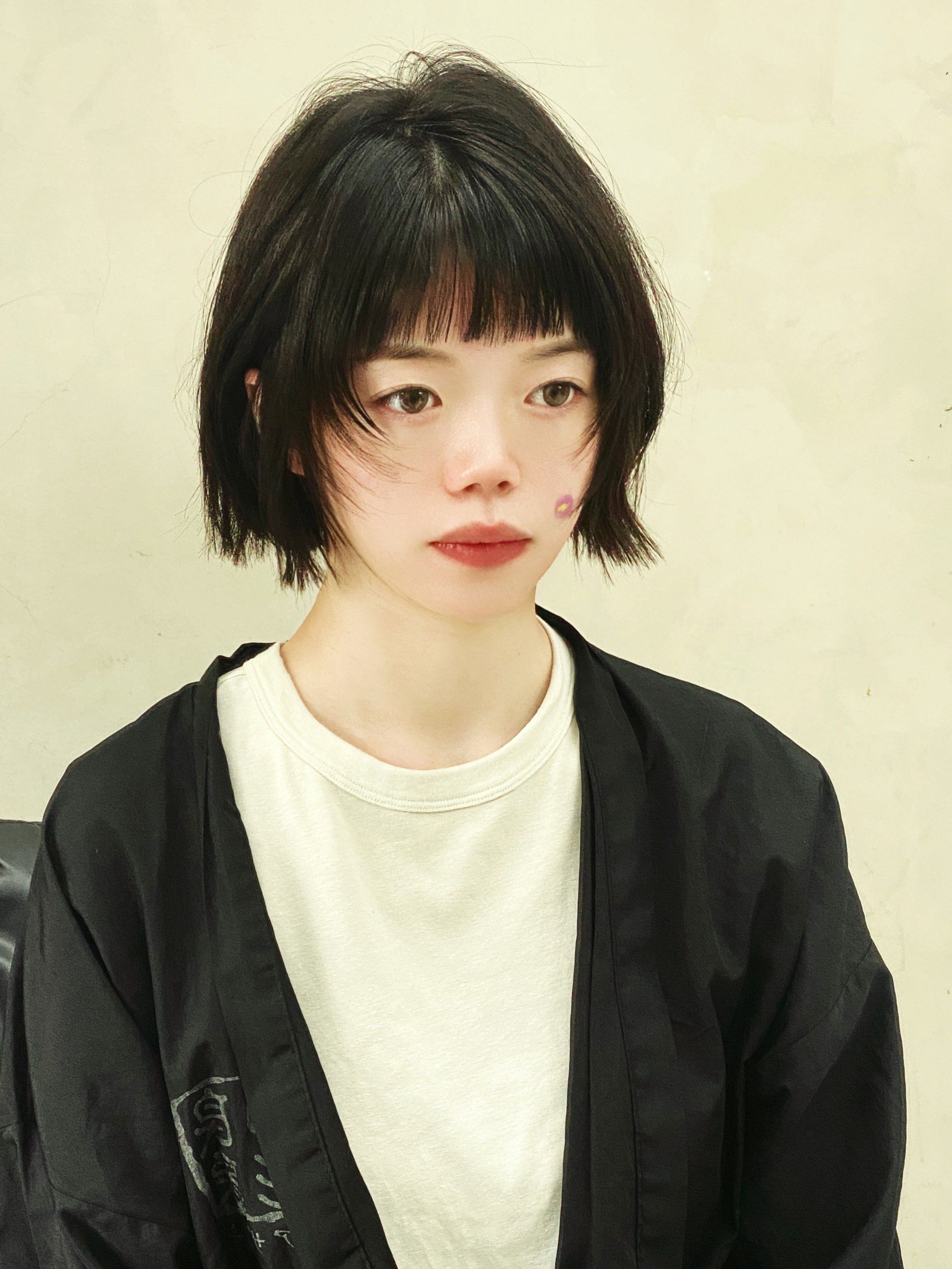 现代短发新视角