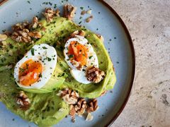 牛油果煮蛋吐司-RAC BAR(安福路店)