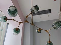 -ME觅妆·定制美妆·彩妆私教(菱角湖店)