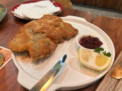 -LENBACH兰巴赫西餐啤酒坊 (中骏世界城店)