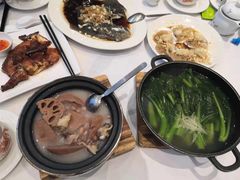 烧鸡-稻香酒家·33年老字号·港式粤菜(富邦中心店)