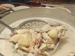 -尚尚仙·酸汤猪手·猪肚鸡火锅(华联万柳购物中心店)