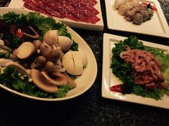 -辉哥火锅(虹桥路店)